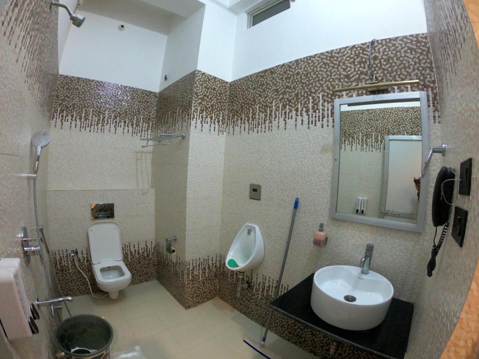 Hotel Buddha Park, Paharia, バラナシ エクステリア 写真